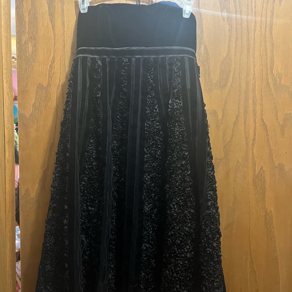 Elegant Black Velvet strapless dress